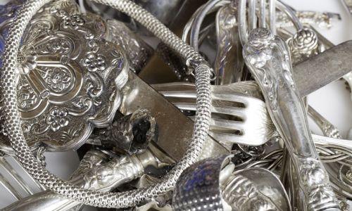 Gemischtes und unsortiertes Bruch- und Altsilber